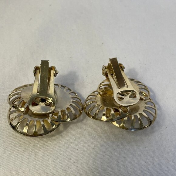 Cream Flowers Rhinestone Center Gold Tone Backing 15 In Necklace and Earrings - Picture 10 of 10